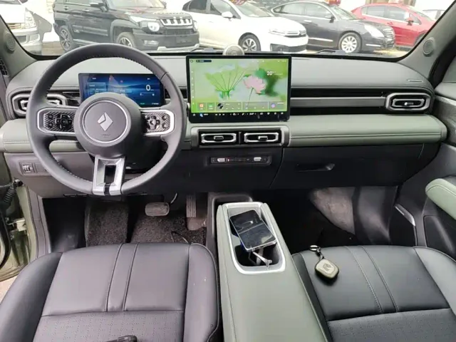 Baojun Yep Plus — Фото автомобиля 9