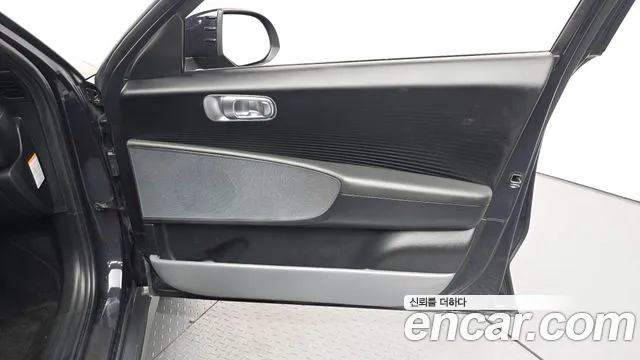 Hyundai Ioniq 6 — Фото автомобиля 13