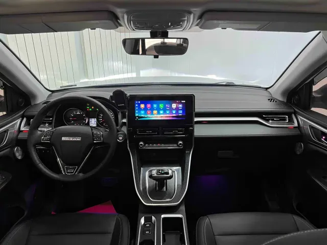Haval M6 — Фото автомобиля 16