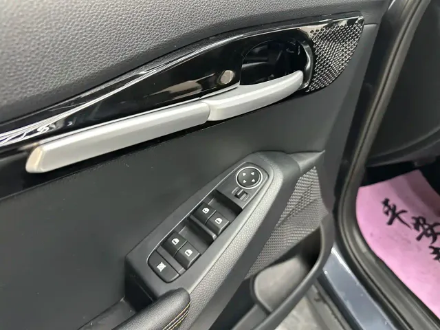 Kia Seltos — Фото автомобиля 7