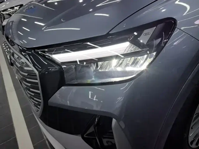 Audi Q4 e-tron — Фото автомобиля 23