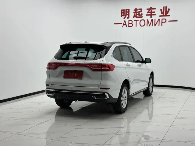 Haval M6 — Фото автомобиля 9