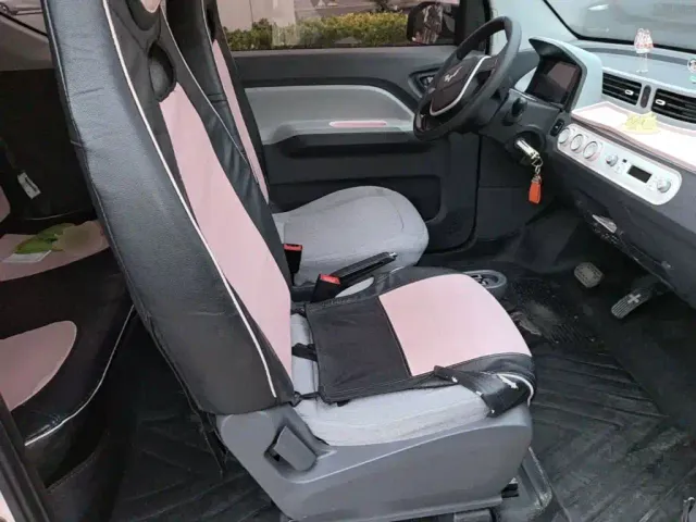 Wuling Hongguang Mini EV — Фото автомобиля 24