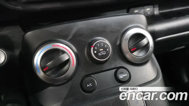 Hyundai Casper Casper Essential Light — Фото автомобиля 15