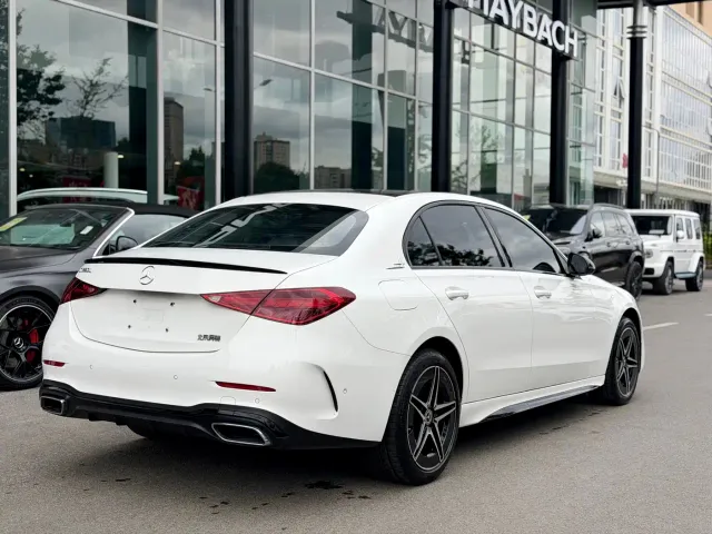 Mercedes-Benz C-Class — Фото автомобиля 5