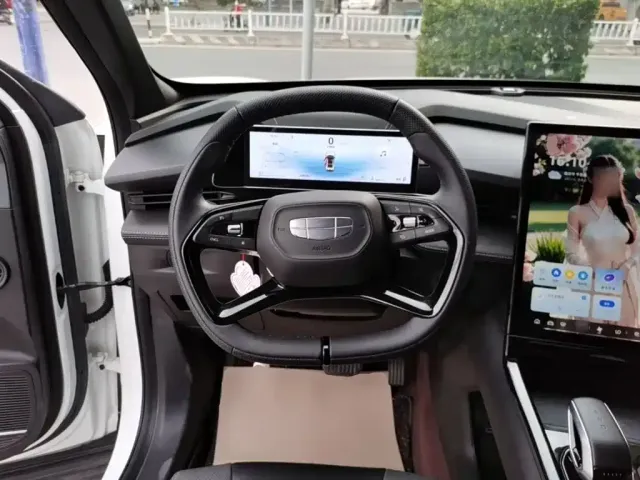 Geely Boyue 2023 Boyue COOL 1.5TD Smart Connection Edition — Фото автомобиля 10