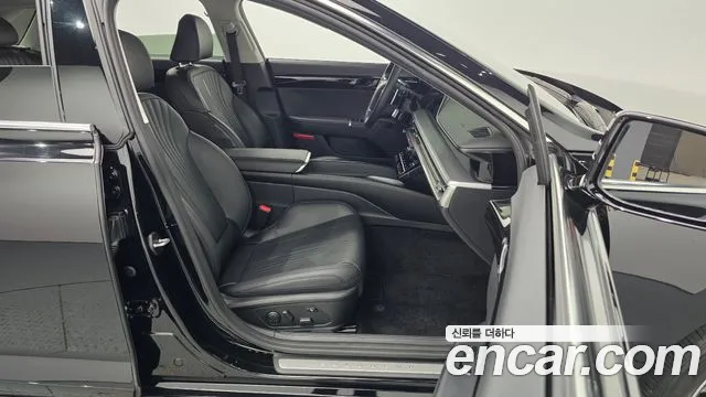 Hyundai Grandeur GN7 — Фото автомобиля 10
