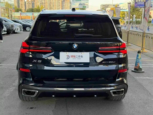 BMW X5 — Фото автомобиля 15