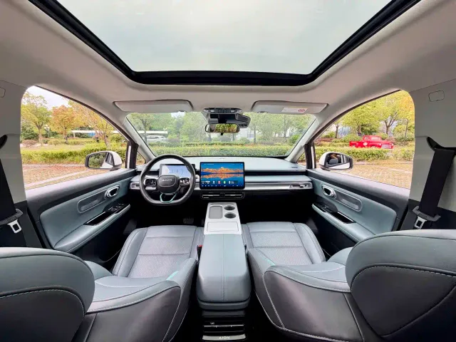 GAC Aion Y — Фото автомобиля 11