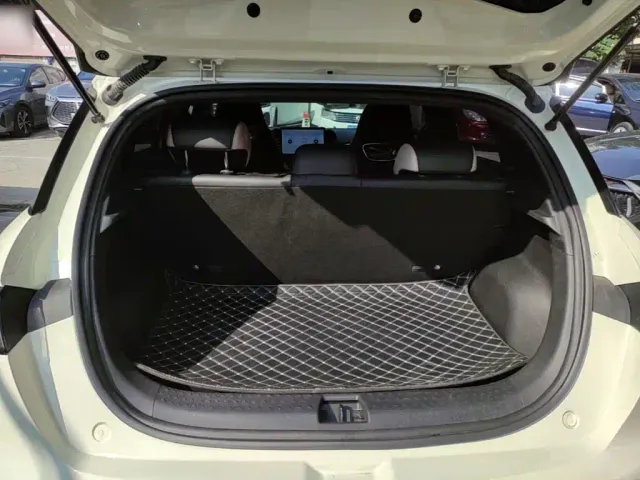 BYD Dolphin — Фото автомобиля 18