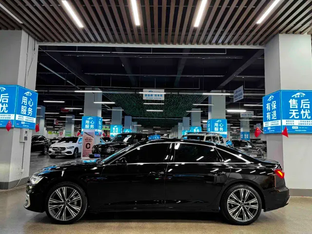 Audi A6L — Фото автомобиля 16