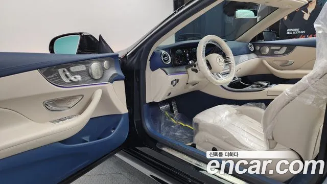 Mercedes-Benz E-Class — Фото автомобиля 10