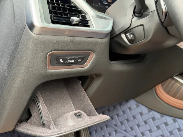 BMW X7 — Фото автомобиля 5
