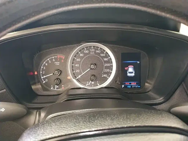 Toyota Corolla Cross — Фото автомобиля 11