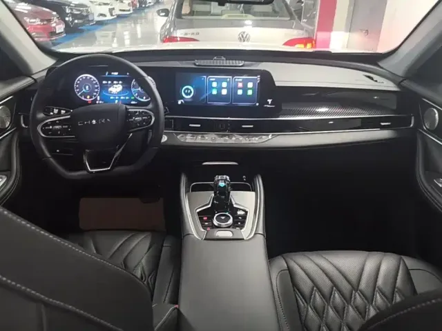 Chery Tiggo 7 PLUS 2023 Champion Edition 1.5TCI CVT Extraordinary Edition — Фото автомобиля 9