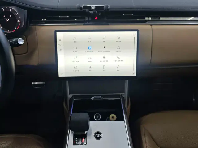Land Rover Range Rover — Фото автомобиля 12