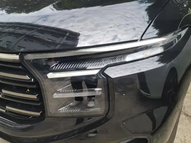 Ford Edge — Фото автомобиля 5