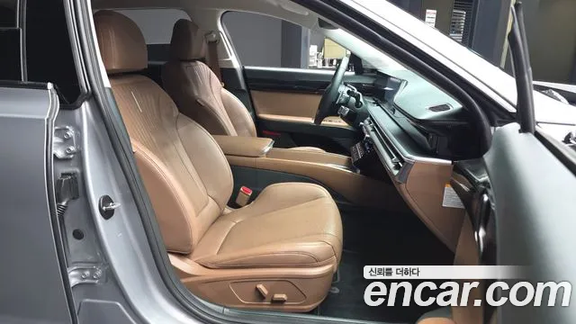 Hyundai Grandeur GN7 — Фото автомобиля 17
