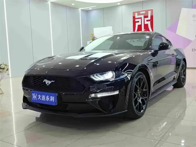 Фотография автомобиля — Ford Mustang