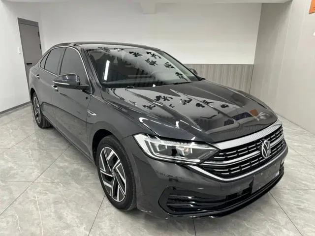 Volkswagen Sagitar — Фото автомобиля 3