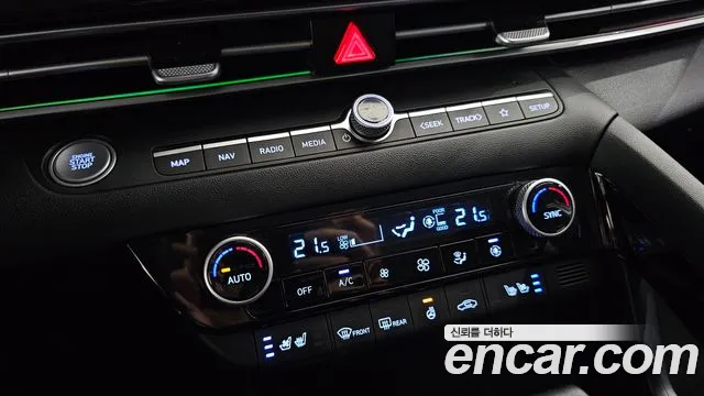 Hyundai Avante CN7 — Фото автомобиля 16