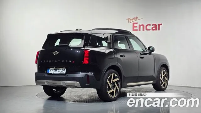 Mini Countryman — Фото автомобиля 2