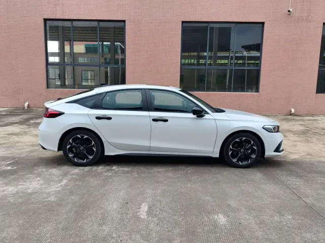 Honda Civic — Фото автомобиля 4