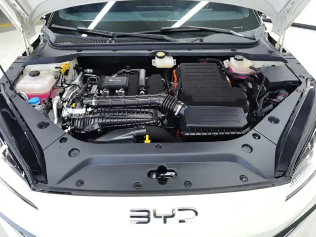 BYD Seal 06 — Фото автомобиля 10