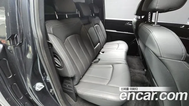 KG_Mobility_Ssangyong Rexton Новый Rexton Sport Khan Дизель 2.2 4WD — Фото автомобиля 11