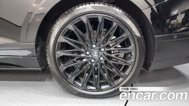 Hyundai Grandeur Grandeur (GN7) 3.5 Бензин 2WD — Фото автомобиля 20