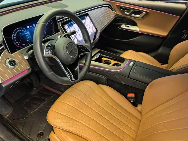 Mercedes-Benz E-Class — Фото автомобиля 15