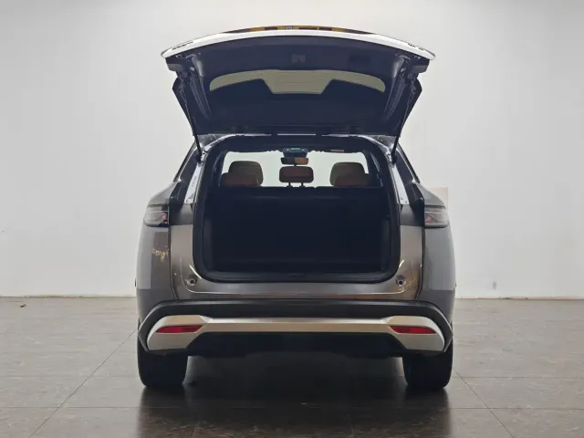 BYD Song L DM-i — Фото автомобиля 12