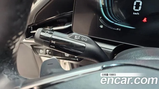 Kia Niro The All New — Фото автомобиля 24