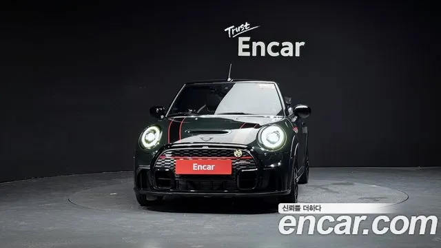Mini Cooper Convertible — Фото автомобиля 3