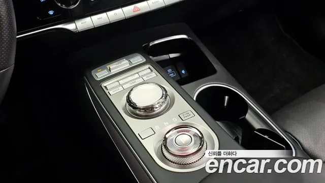 Genesis GV70 Electrified — Фото автомобиля 9