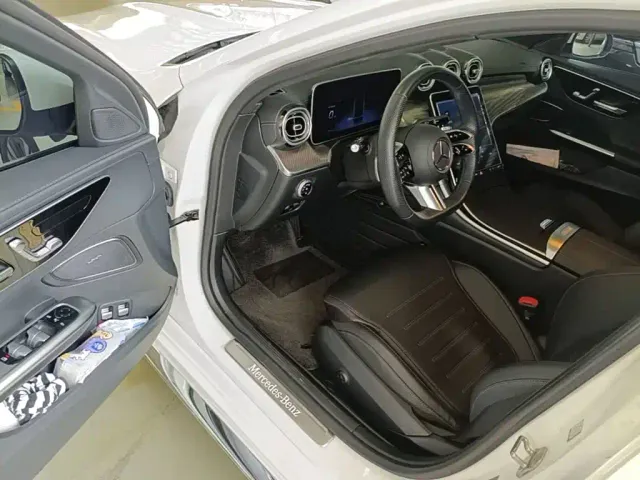 Mercedes-Benz C-Class — Фото автомобиля 15