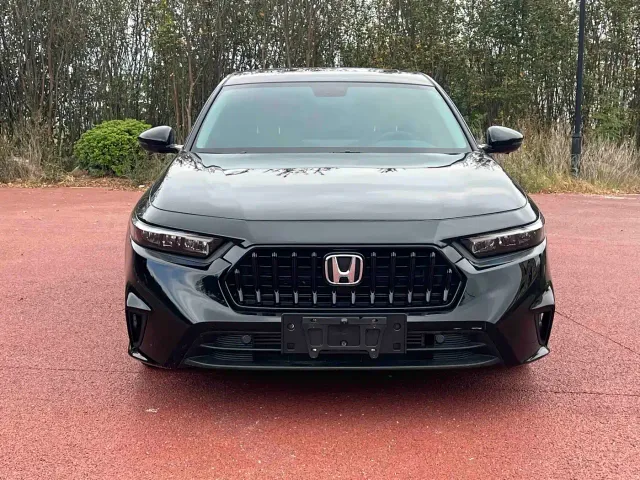 Honda Inspire — Фото автомобиля 2