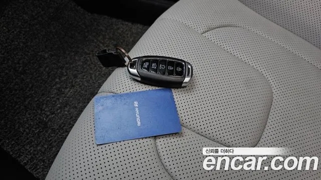 Hyundai AVANTE Avante (CN7) — Фото автомобиля 30