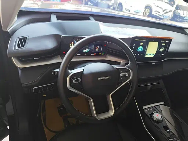 Haval H6 — Фото автомобиля 9