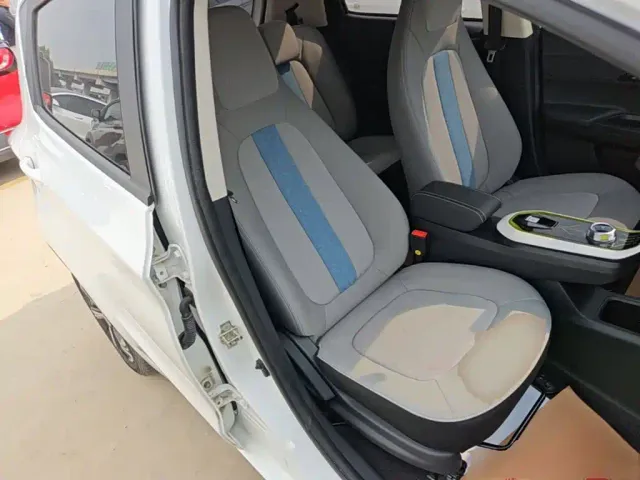 Changan Benben E-Star — Фото автомобиля 24