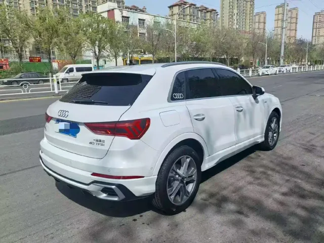 Audi Q3 — Фото автомобиля 9