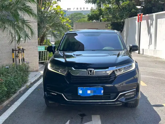 Honda Avancier — Фото автомобиля 2
