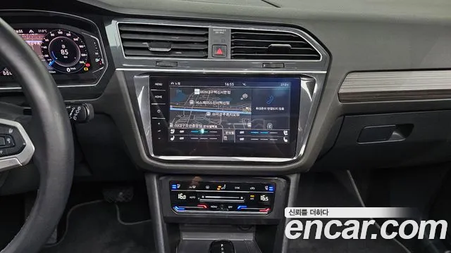 Volkswagen Tiguan — Фото автомобиля 14