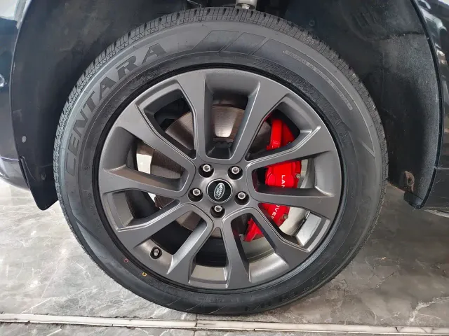 Land Rover Range Rover Sport — Фото автомобиля 5