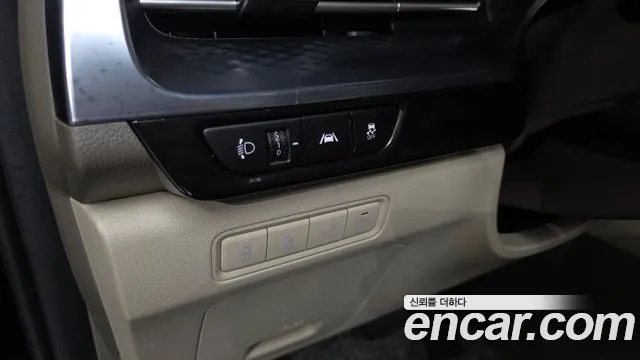 Kia Carnival 4th Gen — Фото автомобиля 28