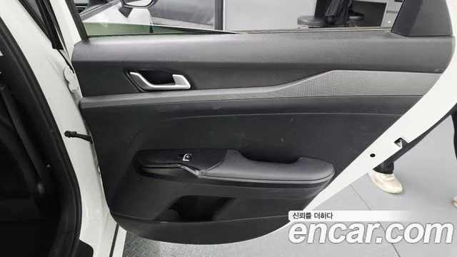 Kia K5 K5 3 поколение 2.0 LPI(Для проката) — Фото автомобиля 30