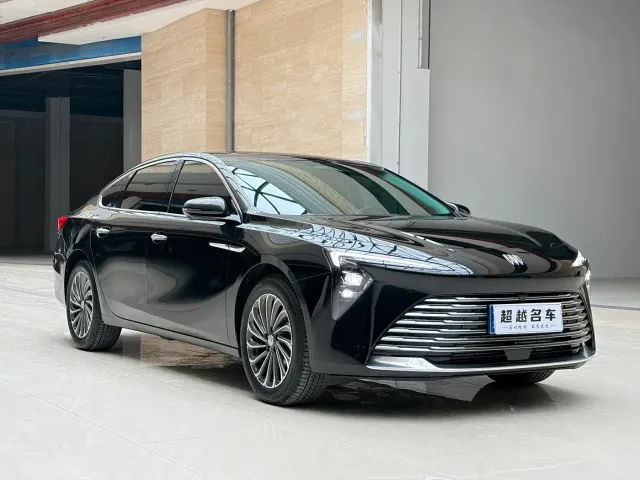 Buick LaCrosse — Фото автомобиля 3