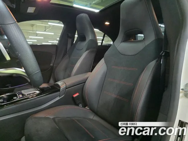 Mercedes-Benz CLA-Class — Фото автомобиля 13
