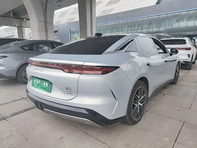 BYD Han L — Фото автомобиля 6