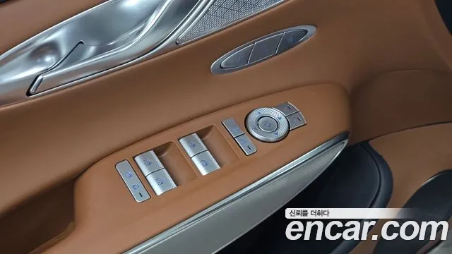 Genesis GV70 — Фото автомобиля 29